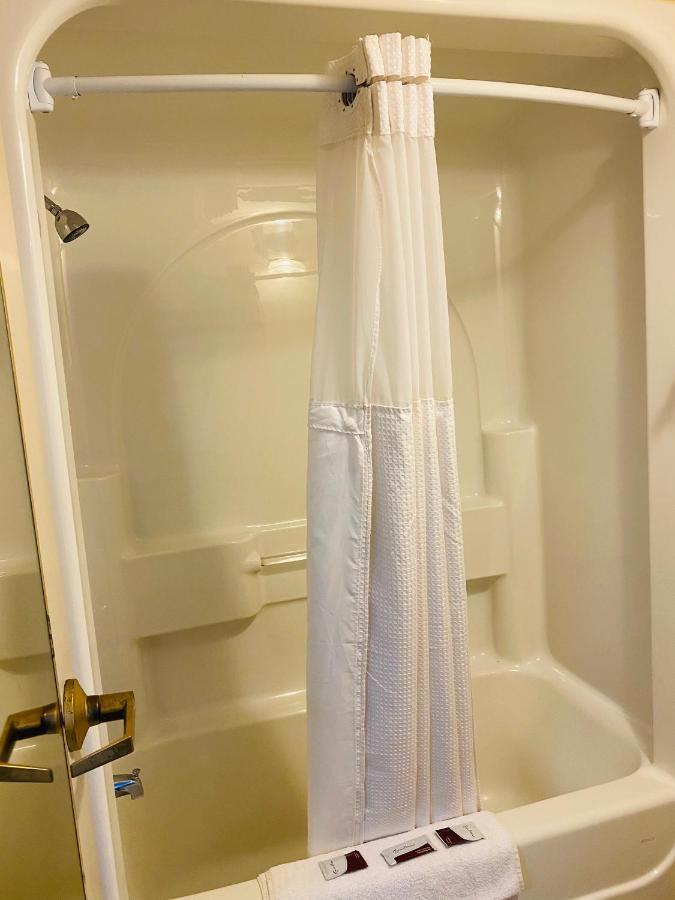 Harrisonville Inn & Suites Kültér fotó