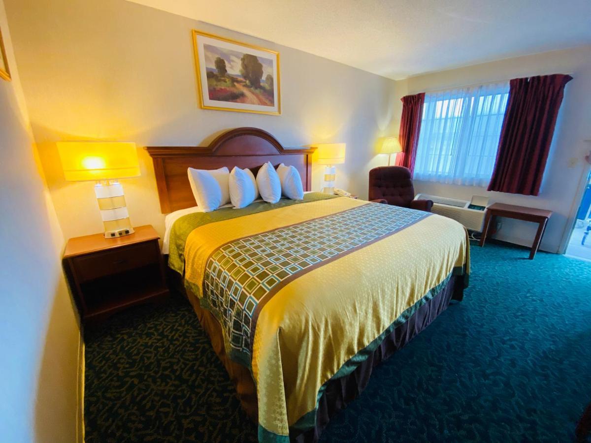 Harrisonville Inn & Suites Kültér fotó