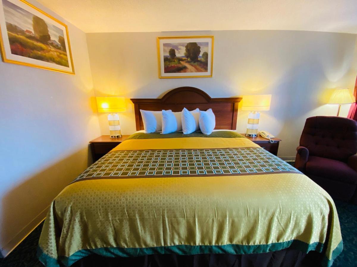 Harrisonville Inn & Suites Kültér fotó