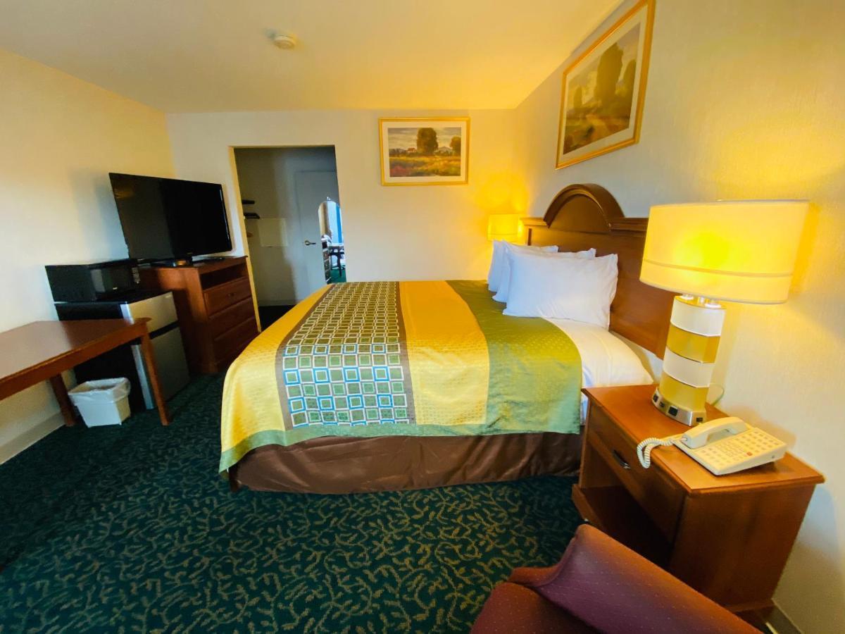 Harrisonville Inn & Suites Kültér fotó